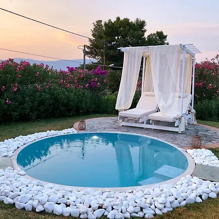 Dell'olio Villa Koilás